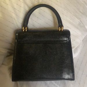 Black Purse